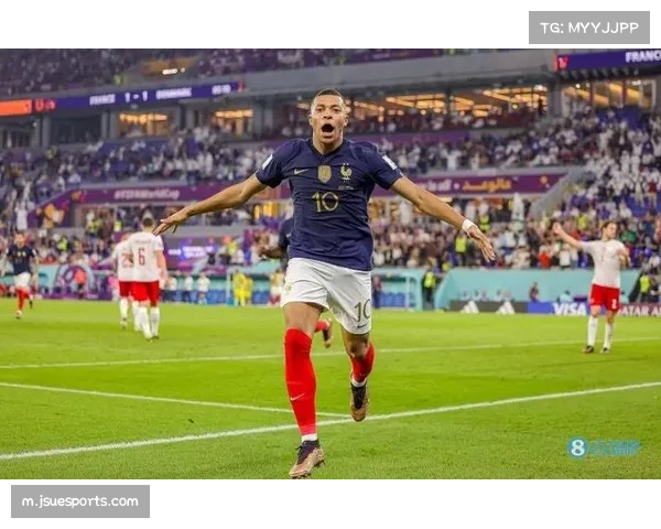 姆巴佩21球领跑射手榜 读秒点射展现巨星价值